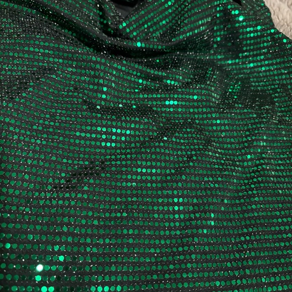 Sincerely Jules Green Sequin Crop Set - Picture 2 of 6